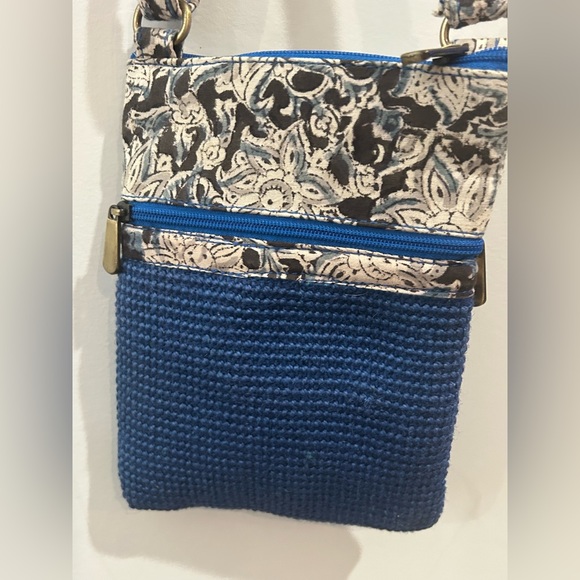 Jute Cottage Sling Bag, Cross body - Picture 2 of 9